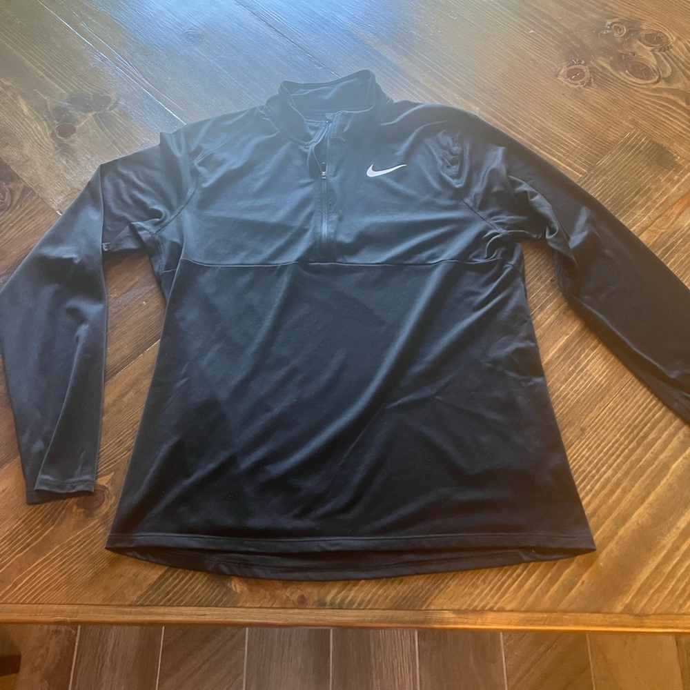 nike quater zip very nice size large